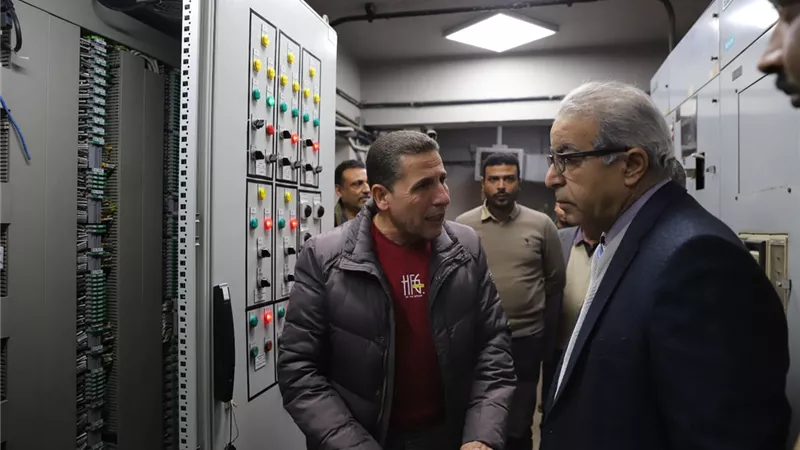 رئيس شركة الصرف الصحي بالإسكندرية يتفقد محطتي رفع 3 و6 لمتابعة سير العمل