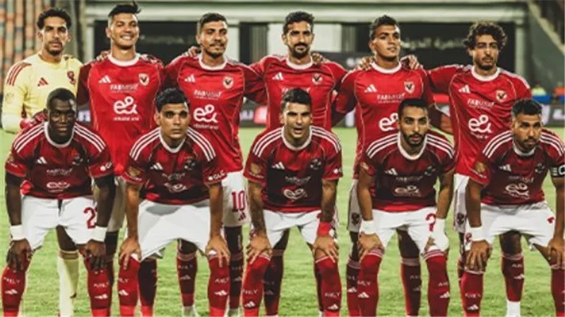 المصري يتمم اتفاقه مع الأهلي على استعارة نجمه موسما ونصفا