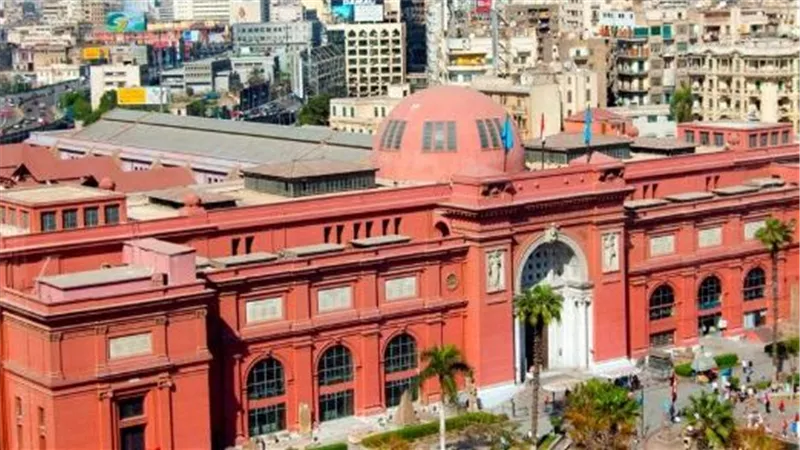 مصدر اثري يكشف أسباب تأخر تطوير المتحف المصري بالتحرير| خاص