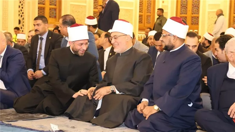 «الأزهري والضويني وعياد» يشهدون احتفال الإسراء والمعراج في العزيز الحكيم 
