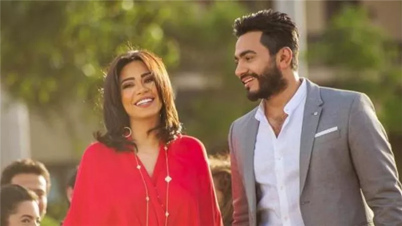 بدأنا مع بعض .. تامر حسني يدعم شيرين عبدالوهاب في حفله بمدينتي |فيديو
