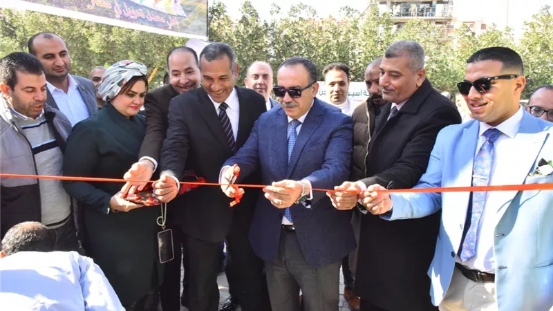 محافظ أسيوط يفتتح معرض وسط الصعيد الزراعي والبيطري ويؤكد دعم الدولة للمزارعين 