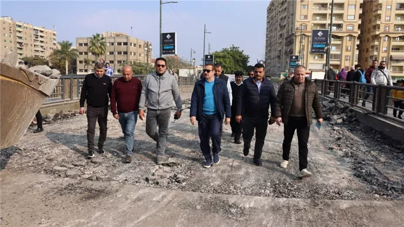  محافظ المنوفية يتفقد أعمال صيانة ورفع كفاءة كوبري مبارك ويوجه بتكثيف الجهود
