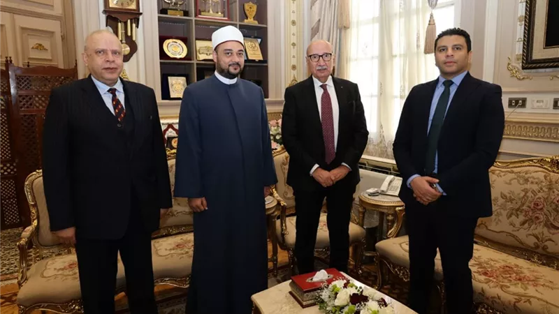 رئيس مجلس القضاء الأعلى يستقبل الأمين العام للمجلس الأعلى للشؤون الإسلامية 