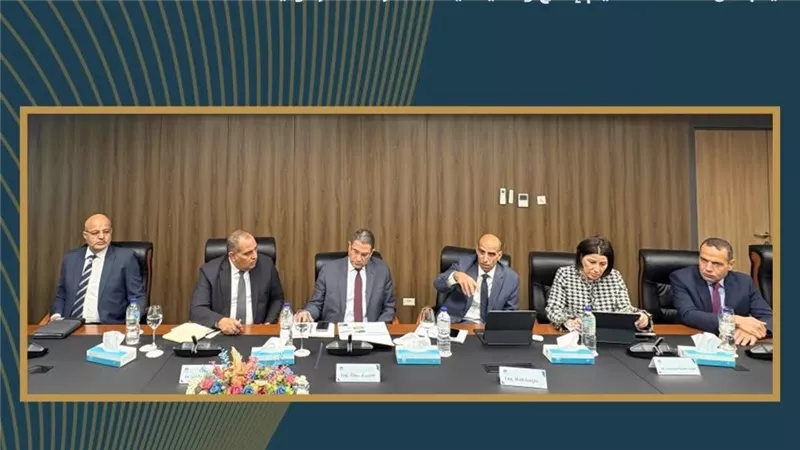 وازرة البترول تتابع خطط تعظيم إنتاج واحتياطيات الشركة الفرعونية