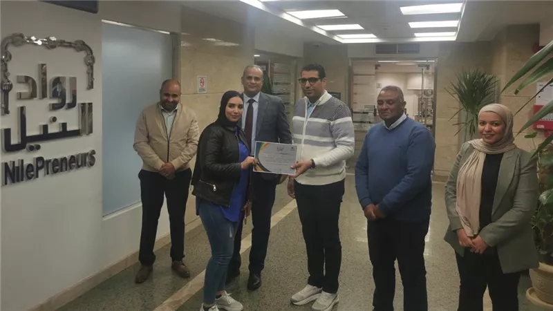 تنفيذ برنامج تدريبي لتسويق المشروعات لدعم رائدات الأعمال بالأقصر