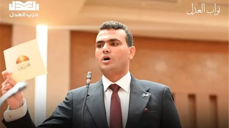 النائب حسين هريدي يتقدم بطلب إحاطة بشأن فجوة تنفيذ مستهدفات الطاقة المتجددة 