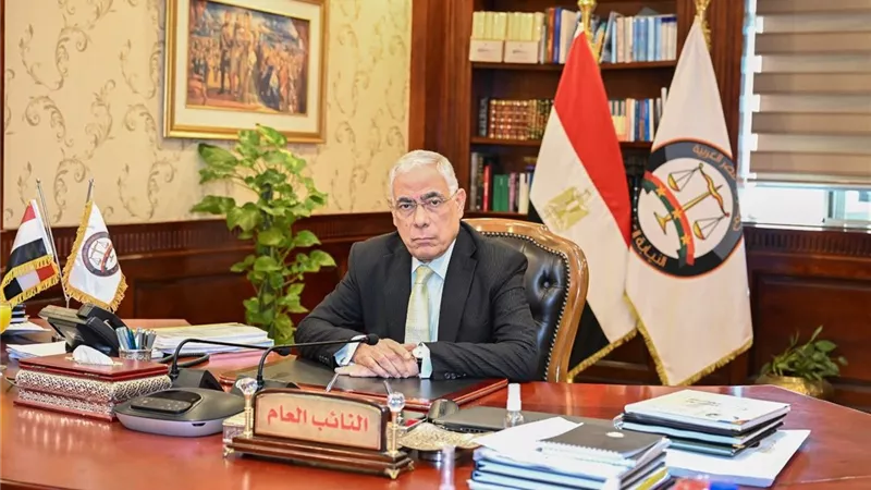 لتفقد عنابر النزلاء.. النيابة العامة تُجري تفتيشا لمركز شرطة بدر