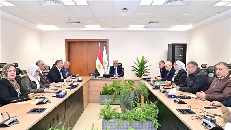 سويلم يتابع الموقف التحصيلي لمستحقات الوزارة المالية خلال النصف الأول من 2025