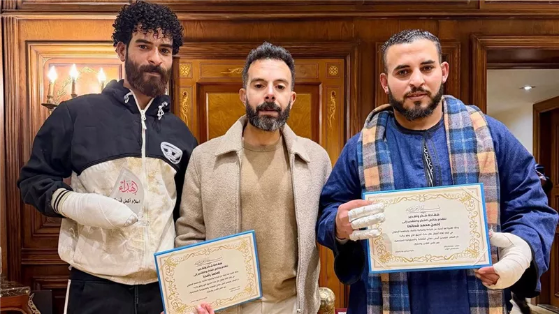 حطّوا حياتهم قدّام النار.. حكاية شابين أنقذا 3 أطفال من حريق هائل بدار السلام
