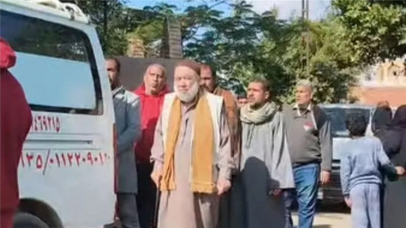 تشييع جثامين الأشقاء الخمسة ضحايا حادث تسرب الغاز بقرية ميت عاصم ببنها 