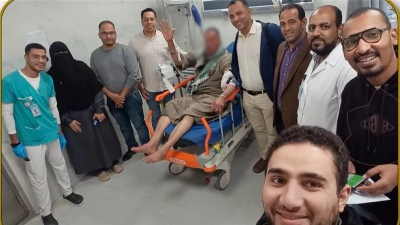 سباق مع الزمن داخل الطوارئ.. إنقاذ مريض جلطة دماغية بالأقصر