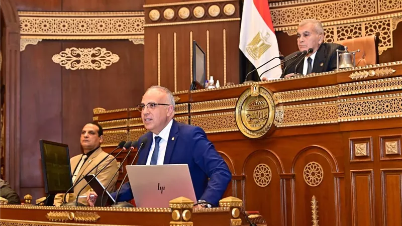 سويلم: الطلب على المياه فى مصر يقدر بـ ٨٨.٥٥٠ مليار م٣ سنوياً 