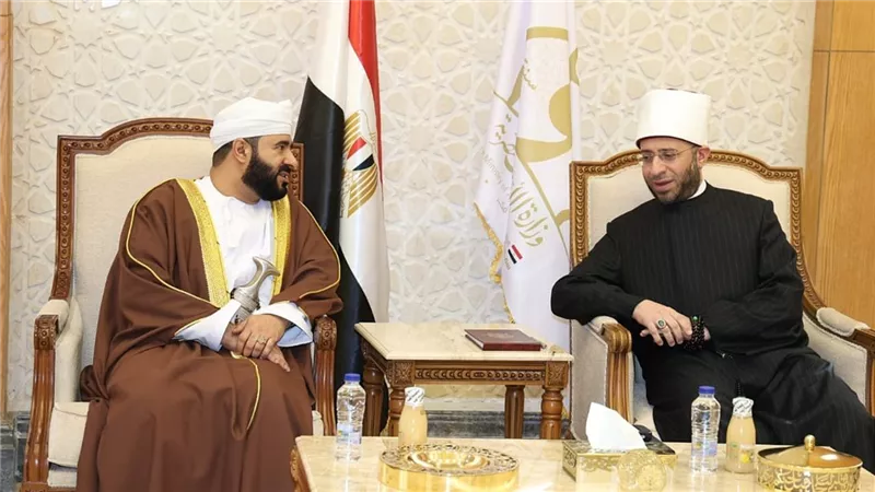 المؤتمر الدولي 36.. وزير الأوقاف يستقبل الوزير العُماني بمسجد مصر الكبير