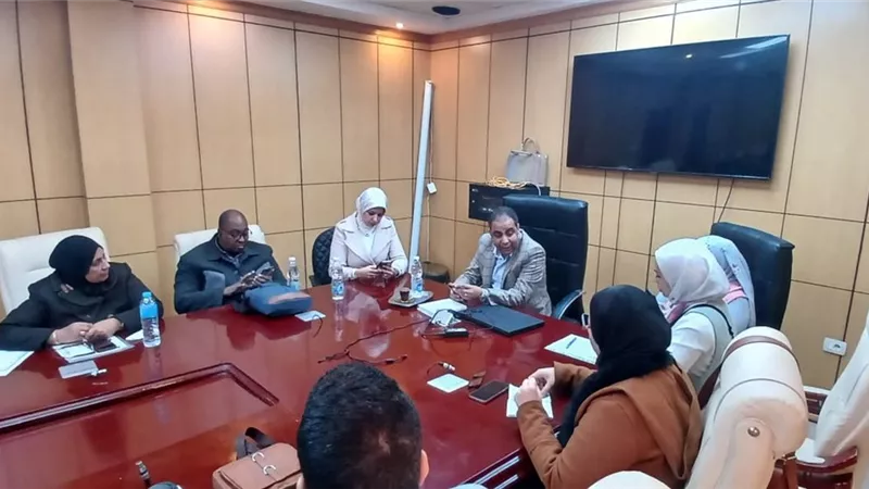 «الألف يوم الذهبية» تقود تحركا بصحة أسيوط للحد من الولادات القيصرية