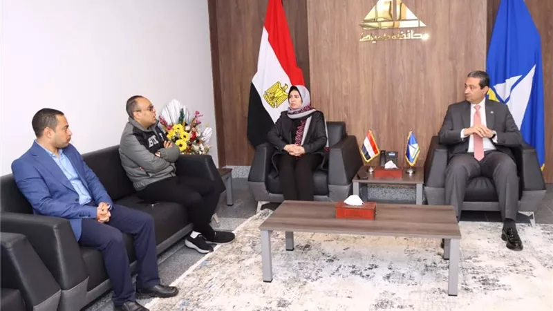 خطة شاملة لتحسين الخدمات الطبية ورفع كفاءة المستشفيات في دمياط
