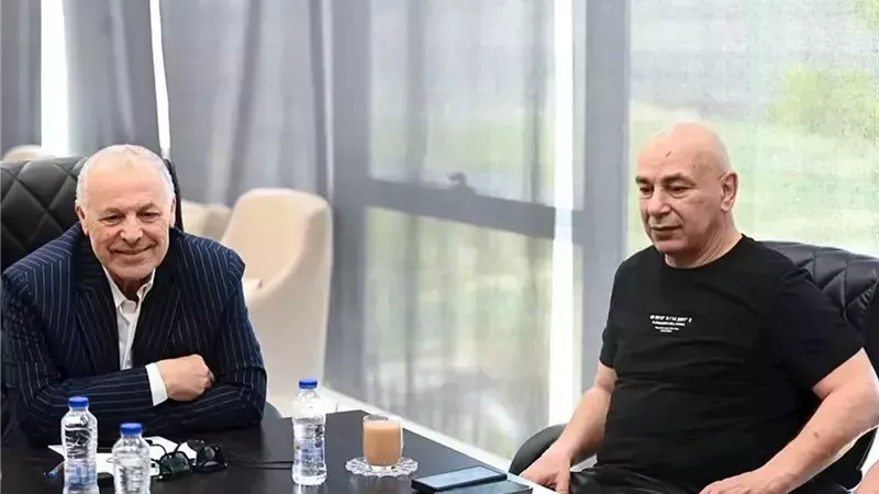 هاني أبوريدة: حسام حسن مدربا لمنتخب مصر في كأس العالم والباقي على ربنا