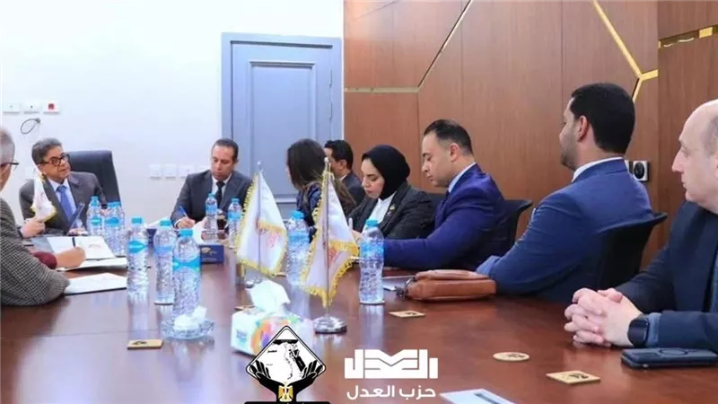 النائبة فاطمة الزهراء عادل تبحث مع نقابة البيطريين سبل دعم المهنة