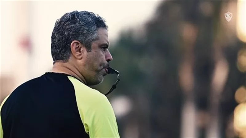 معتمد جمال يحذر لاعبي الزمالك من تجاهل تنفيذ التعليمات قبل مواجهة المصري
