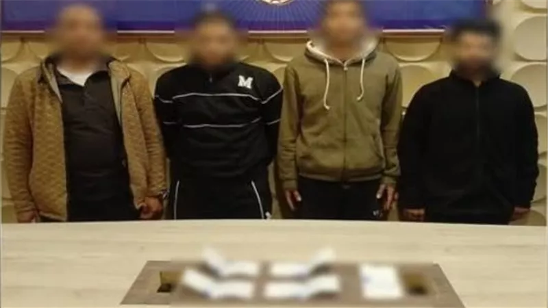 فيديو يوثق الاعتداء.. التحقيق مع 4 متهمين قيدوا شاب داخل منزل