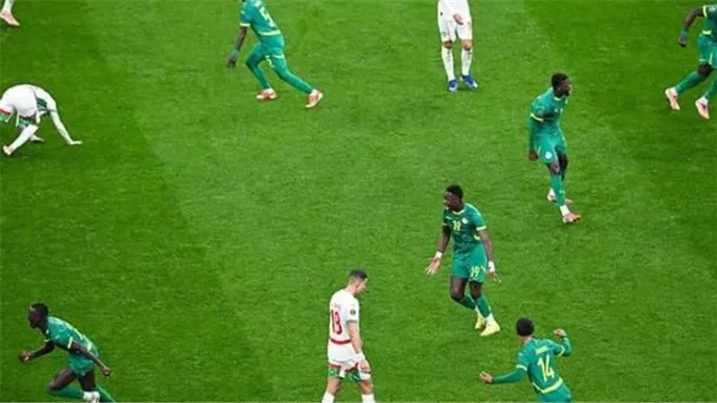 عصام سالم: كنت أتمنى تتويج المغرب بلقب أمم أفريقيا في الملعب
