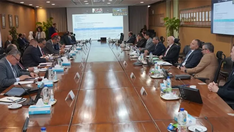 اعتماد خطط وموازنات شركات البترول بعدة مناطق مختلفة 