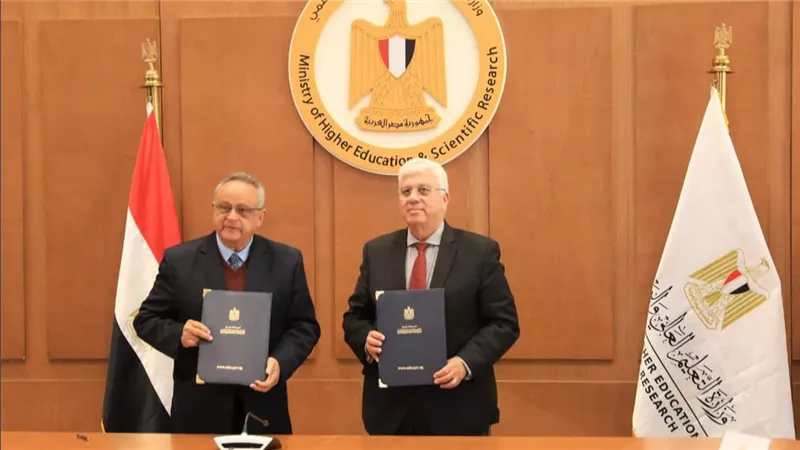 التعليم العالي ومكتبة الإسكندرية يوقعان بروتوكول افتتاح سفارة المعرفة ببرلين