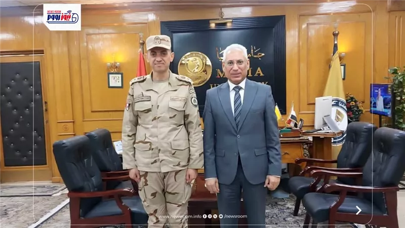 رئيس جامعة المنيا يستقبل مدير التربية العسكرية الجديد ويؤكد على دور المؤسسات 