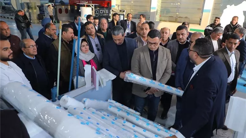 محافظ دمياط ووزير الإسكان يتفقدان مصنع تحلية مياه البحر لدعم الصناعة الوطنية