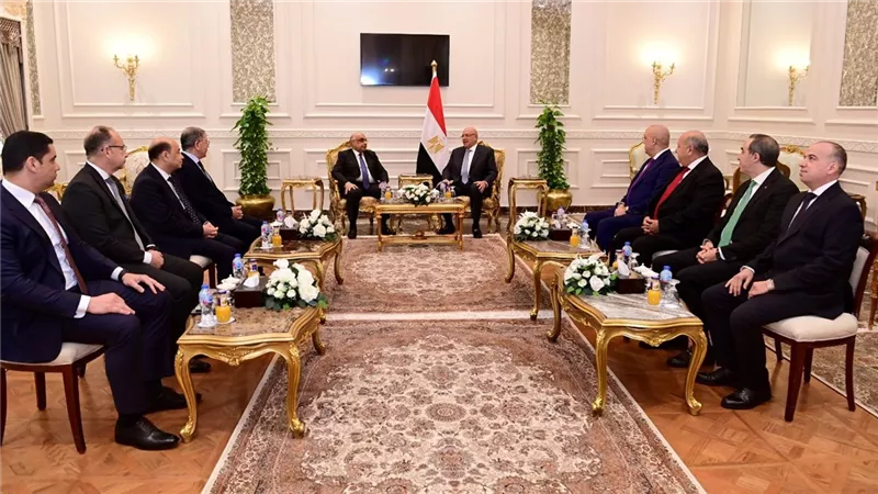 رئيس مجلس النواب يستقبل وزير العدل للتهنئة بمنصبه الجديد