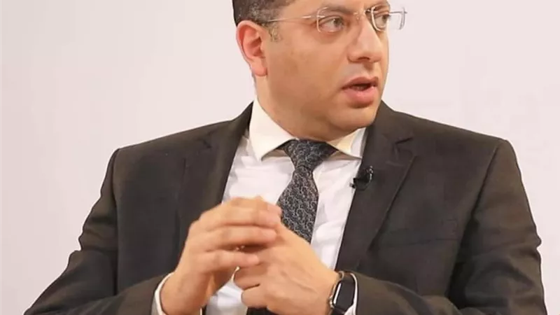 نائب رئيس شعبة الاتصالات يقترح بديلاً لضرائب الهواتف المستوردة
