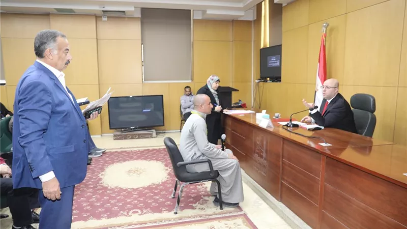 محافظ بنى سويف: إحالة المتقاعسيين للتحقيق لعدم تنفيذ قرار إزالة بقرية هلية