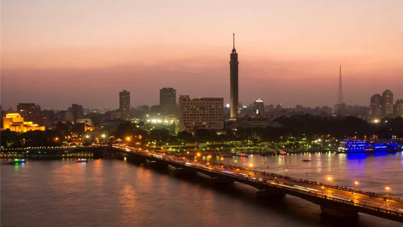 محللون يرفعون توقعات نمو الاقتصاد المصري إلى 4.9%خلال العام المالي الحالي