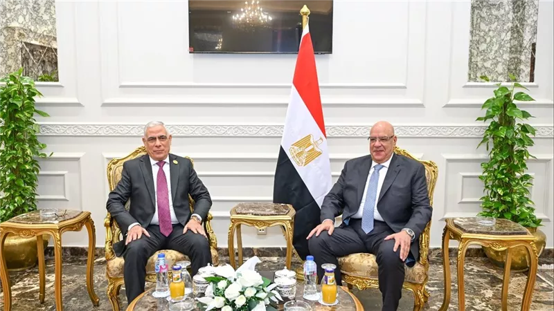 النائب العام يجري زيارة لرئيس مجلس النواب لتهنئته بتولي منصبه الجديد|صور