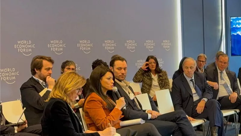 وزيرة التخطيط: تؤكد أهمية التمويل المختلط لدعم العمل المناخي وجذب الأستثمارات 