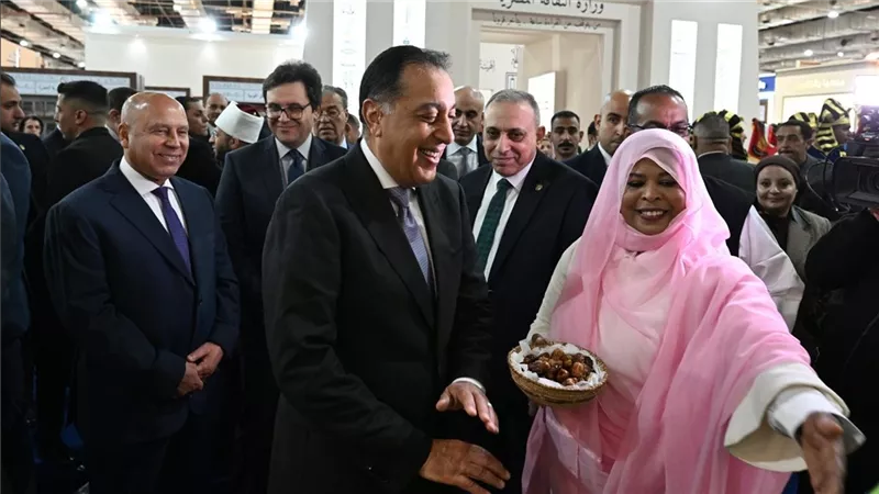 رئيس الوزراء يفتتح الدورة السابعة والخمسين لمعرض القاهرة الدولي للكتاب 