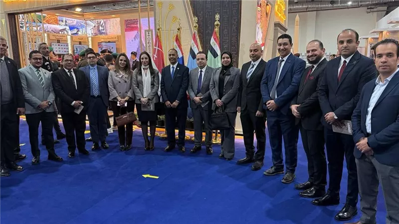  غدا ندوة 