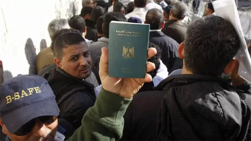 القرموطي يكشف المستور لـ13 مليون مصري بالخارج: أين حقهم في السكن والجمارك؟
