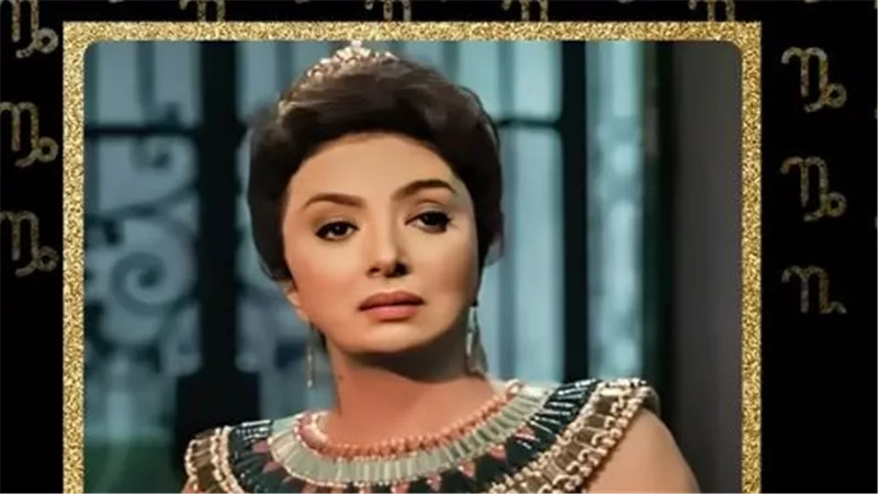ليلى علوي تهنئ نبيلة عبيد بعيد ميلادها:  حكاية جمال وموهبة ما بتكبرش