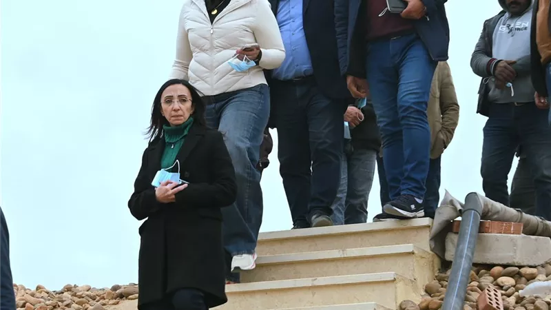 خلال جولتها.. محافظة البحيرة تتفقد المدفن الصحي بمركز بدر