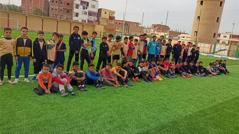 بمشاركة واسعة من الأهالي والشباب.. يوم رياضي متكامل بمركز شباب كبريت بالسويس 