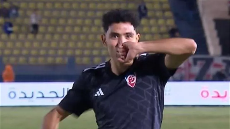 بتروجت يمنح بيراميدز الضوء الأخضر للتعاقد مع توفيق محمد