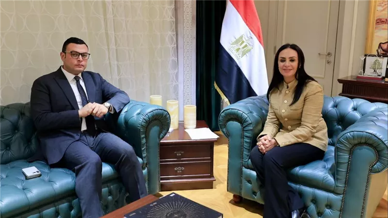 وزيرا التضامن الاجتماعي والإسكان يبحثان تيسير إجراءات تراخيص الحضانات 