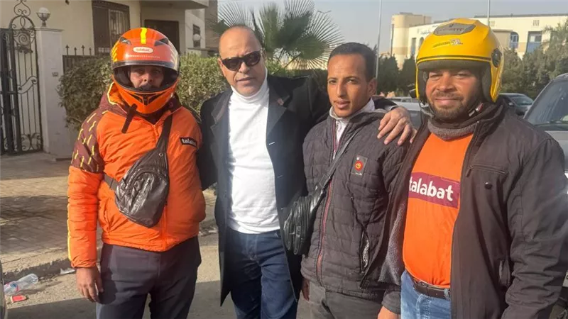 وزير العمل يتابع ميدانيًا تنفيذ حملة 