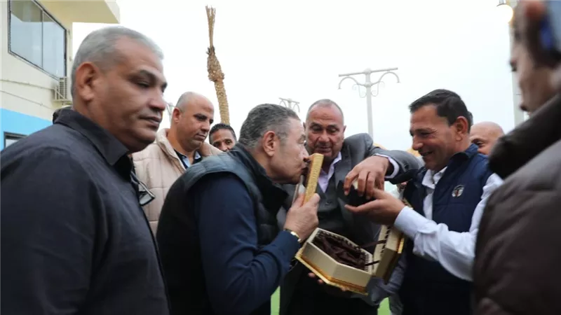 الأول من نوعه بالشرق الأوسط..محافظ البحر الأحمر يفتتح شاطئ لذوي الهمم بالغردقة