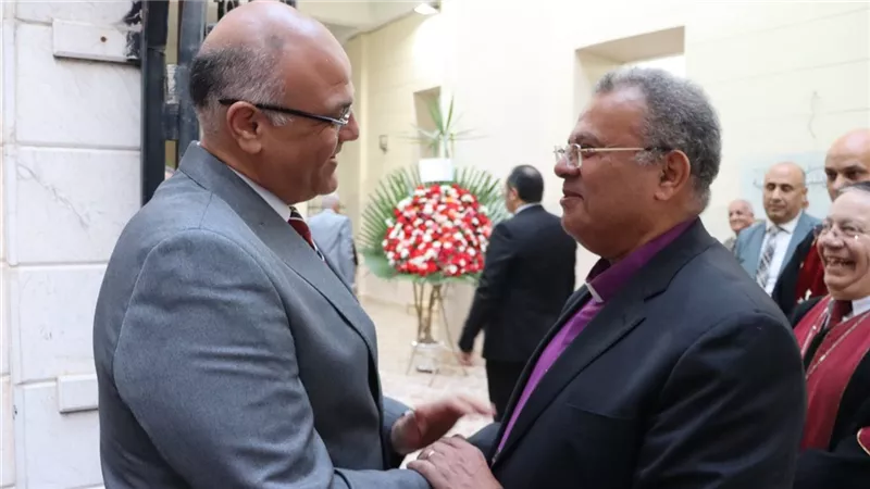 محافظ القليوبية يشارك في مراسم تنصيب القس رفيق دويب راعياً للكنيسة الإنجيلية