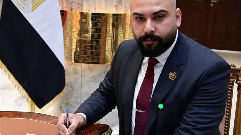 النائب إبراهيم الديب: 25 يناير وعيد الشرطة يذكّران بالتضحيات ووحدة الصف
