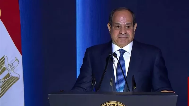 الرئيس السيسي: رجال الشرطة ونساؤها يقفون درعا حصينا لحماية الأمن الداخلي