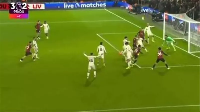 أهداف ونتيجة مباراة ليفربول وبورنموث (2-3) الشوط الثاني الآن بالدوري الإنجليزي