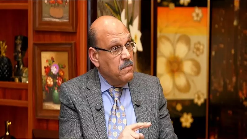 أستاذ اقتصاد: مصر تقف على أرض صلبة اقتصاديا وتمتلك مقومات للصمود والتعافي